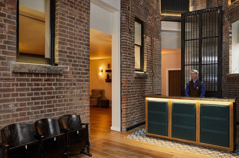 Hotel Indigo Manchester - Victoria Station By Ihg Экстерьер фото